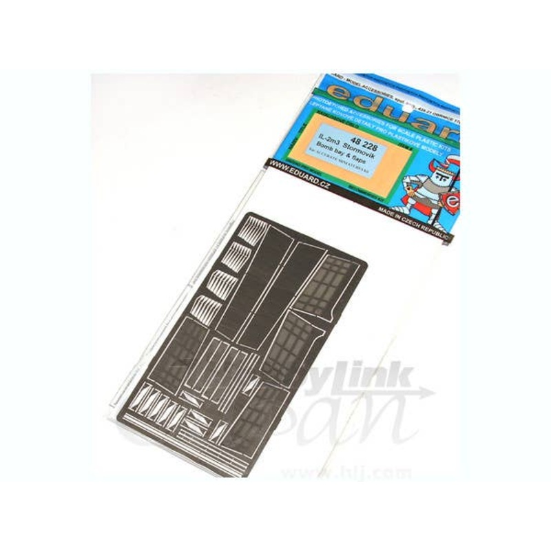 1/48 Il-2m3 Stormovik Bomb Bay & Flaps (for Accurate Miniatures)