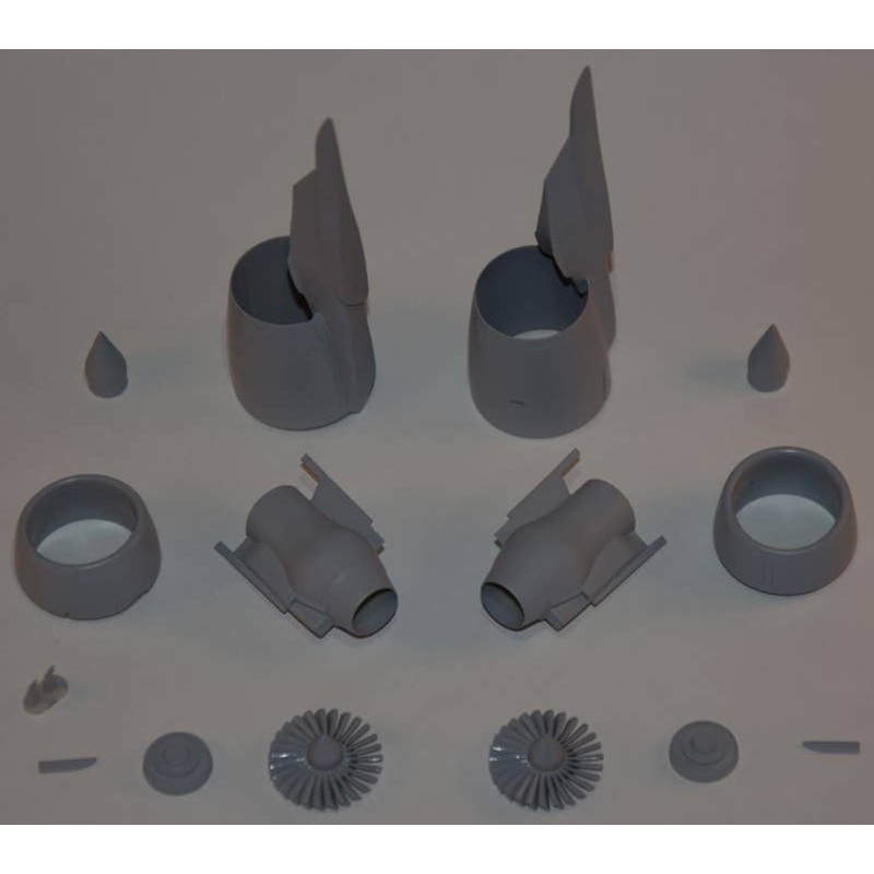 1/144 Boeing B777-200/300 Rolls Royce Trent 800 Engines (for 777-300ER)