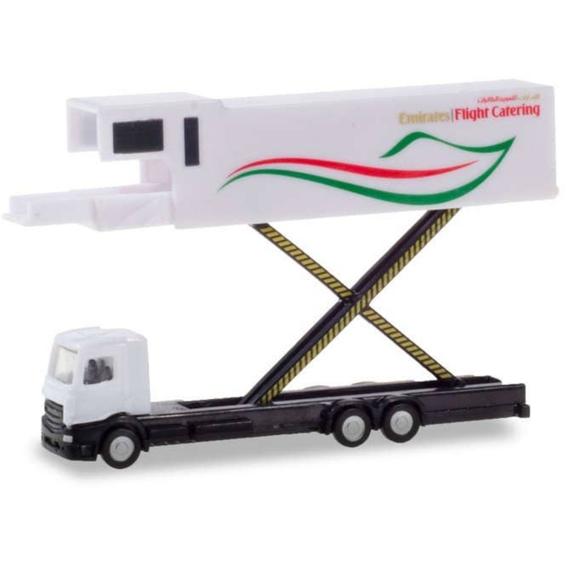 1/200 Emirates Airline A380 Catering Truck