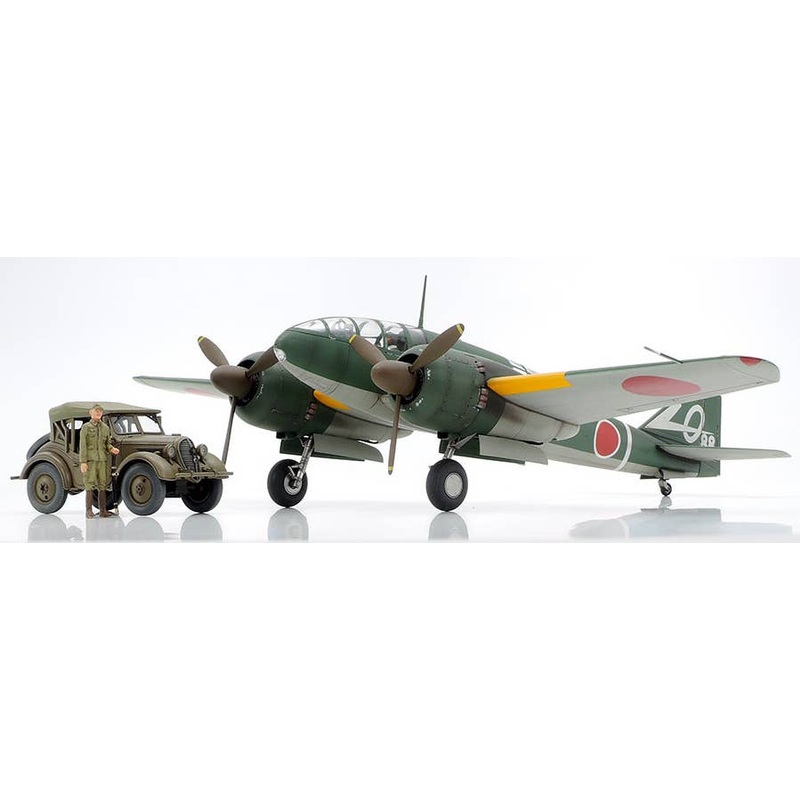 1/48 Mitsubishi Ki-46 III Type 100 & 4x4 Light Vehicle Kurogane Set