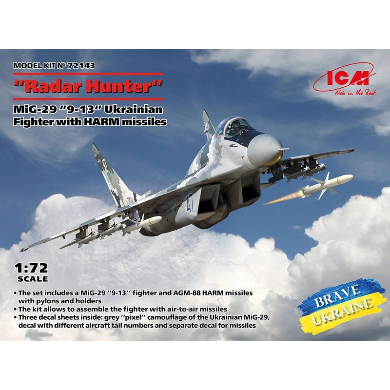 1/72 Ukrainian Air Force MiG MiG-29 Radar Hunter w/ HARM Missile