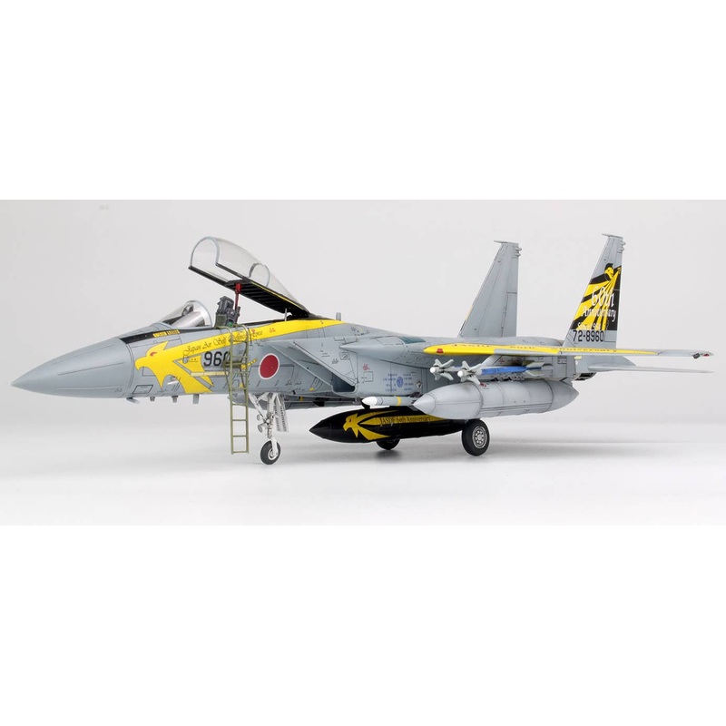 1/72 Air Self-Defense Force F-15J Eagle Komatsu Air Base Air Festival 2014 306th Squadron Golden Eagles Special Painting Machine Boarding Ladder Included