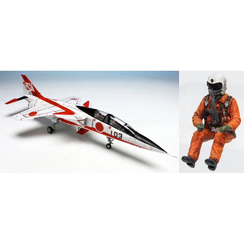 1/72 FASDF T-2 CCV Air Development and Test Wing Aircraft with Pilot