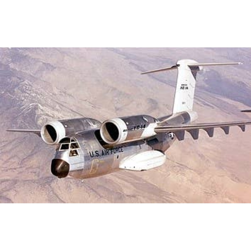 1/144 Boeing YC-14 STOL Prototype