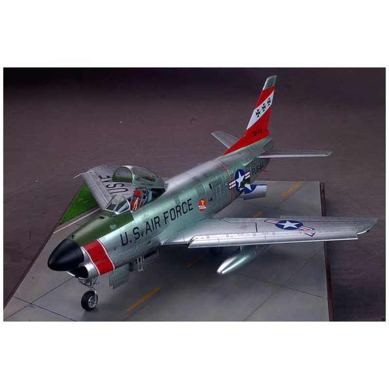 1/32 F-86D Sabre Dog