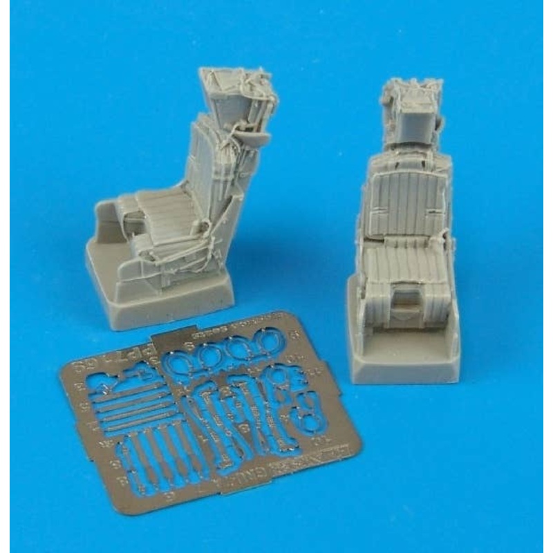 1/72 GRU-7A Ejection Seats (for F-14A Tomcat) 2pcs