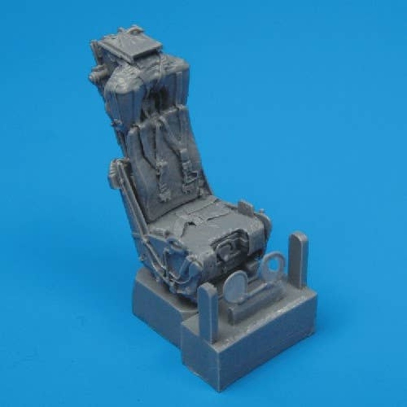 1/72 Mcdonnell F-4 Phantom Ejection Seats x2 With Moulded In Belts