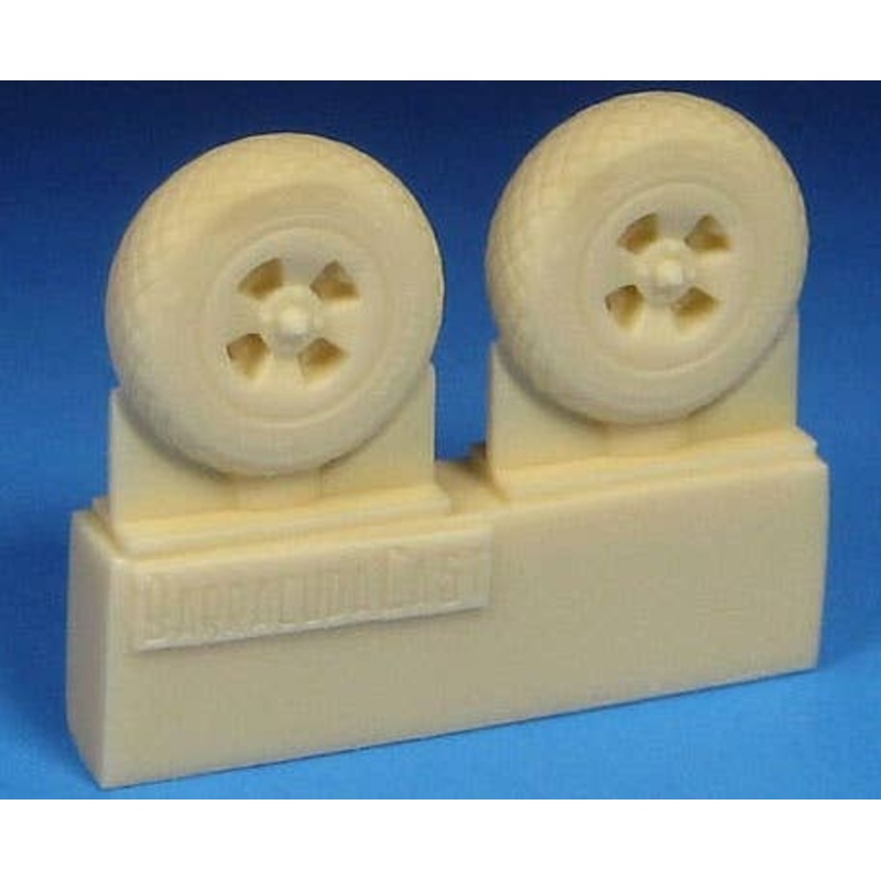 1/72 Sea Fury Mainwheels - Diamond Tread