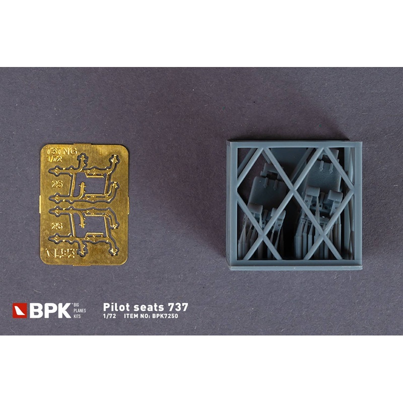 1/72 Pilot seats for 737
