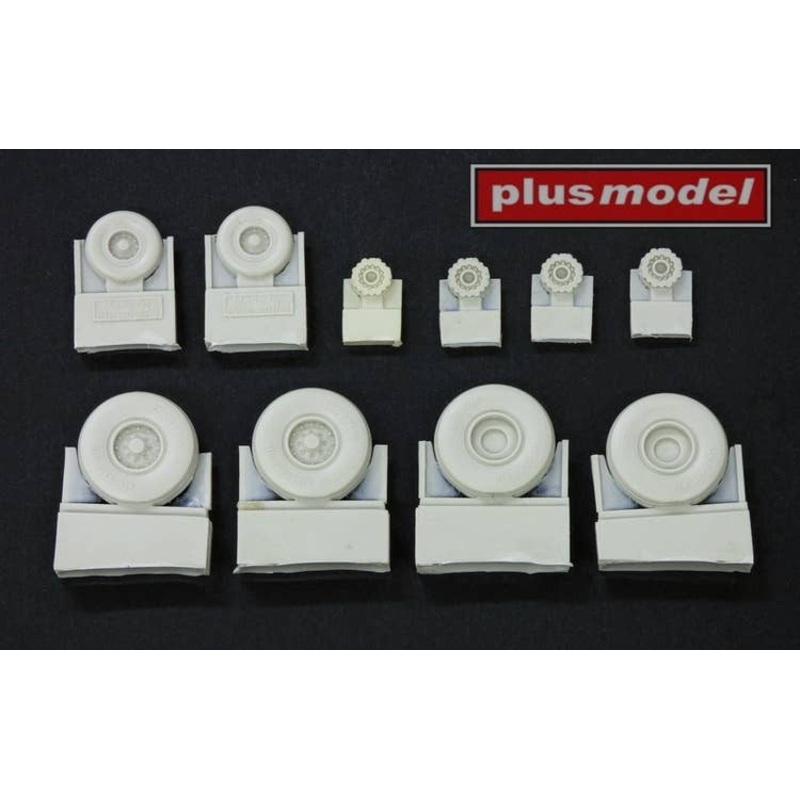1/72 P-3 Orion Wheel Set