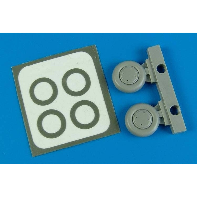 1/72 P-40B Wheels & Paint Mask (for Airfix)