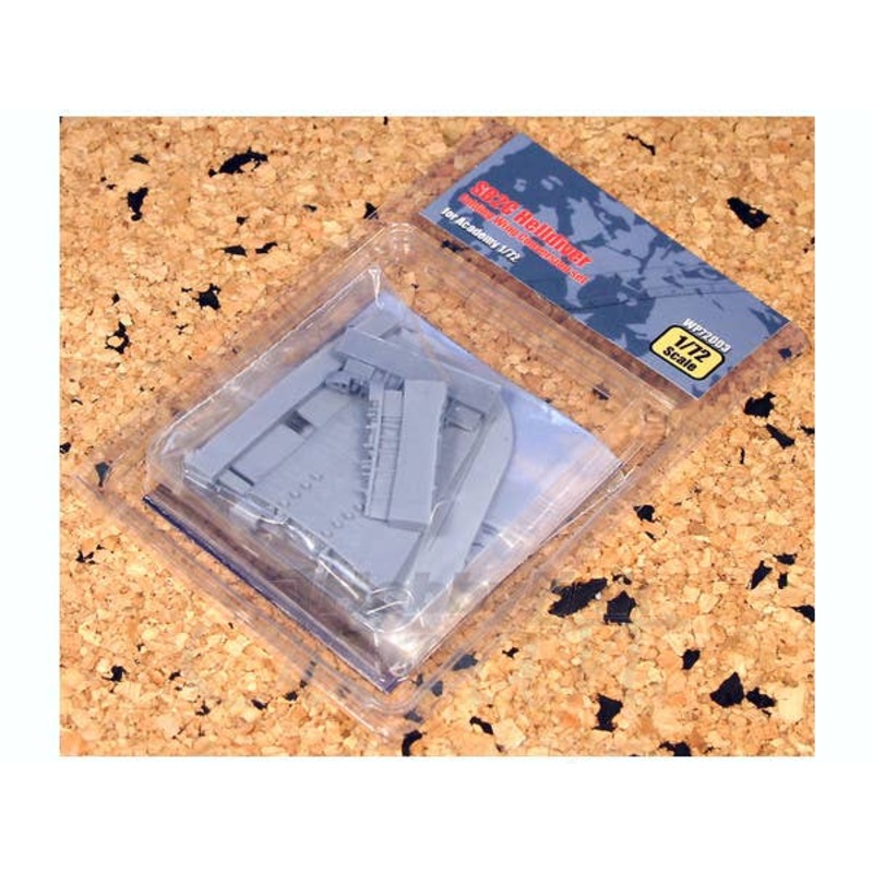 1/72 SB2C Helldiver Folding Wing for Academy