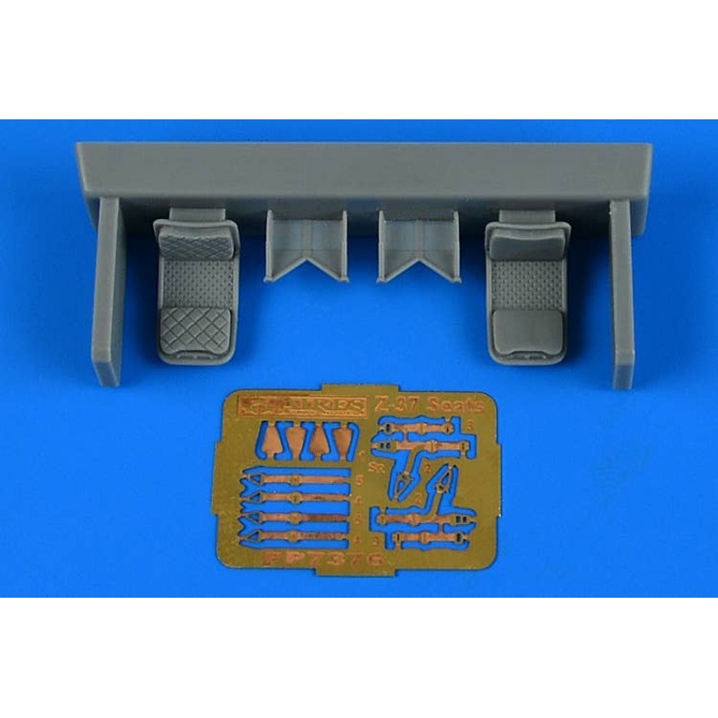 1/72 Z-37 Cmelak seat (for Eduard)