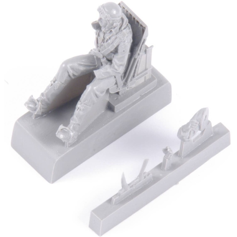 1/48 Tempest Pilot (Seated) (for Eduard)