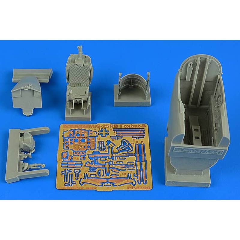 1/48 MiG-25RB Foxbat-B Cockpit Set (for ICM)