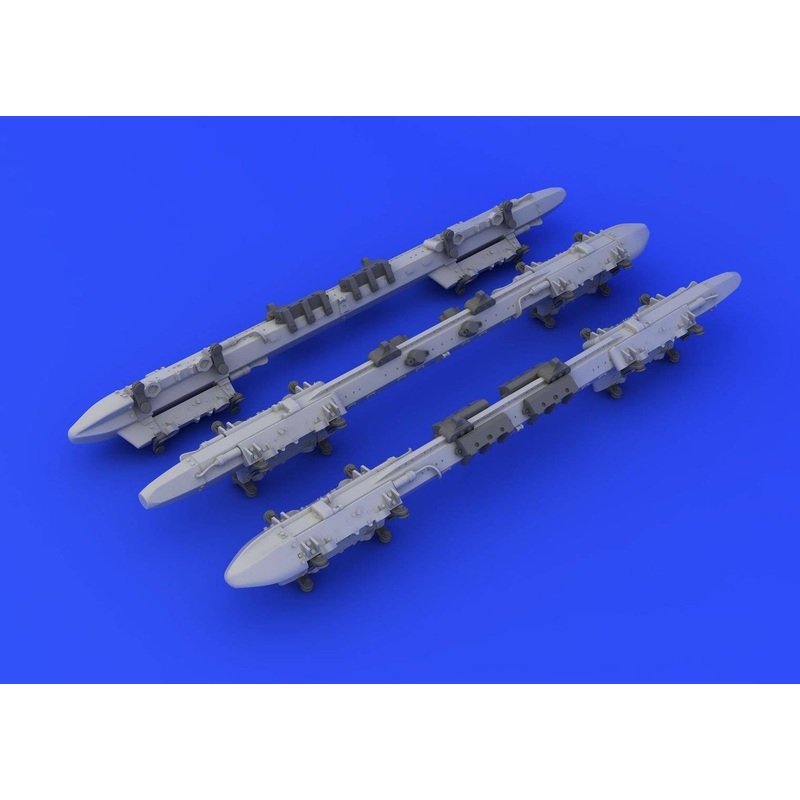 1/48 MER