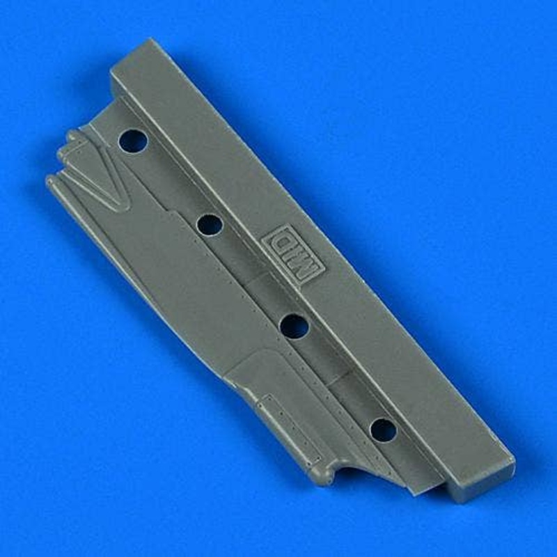 1/48 F-4B Phantom II Medium-Term Vertical Tail Antenna (for Tamiya)