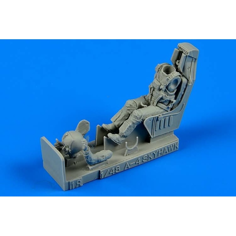 1/48 US Navy Fighter Pilot with Ejection Seat for A-4A-M Skyhawk