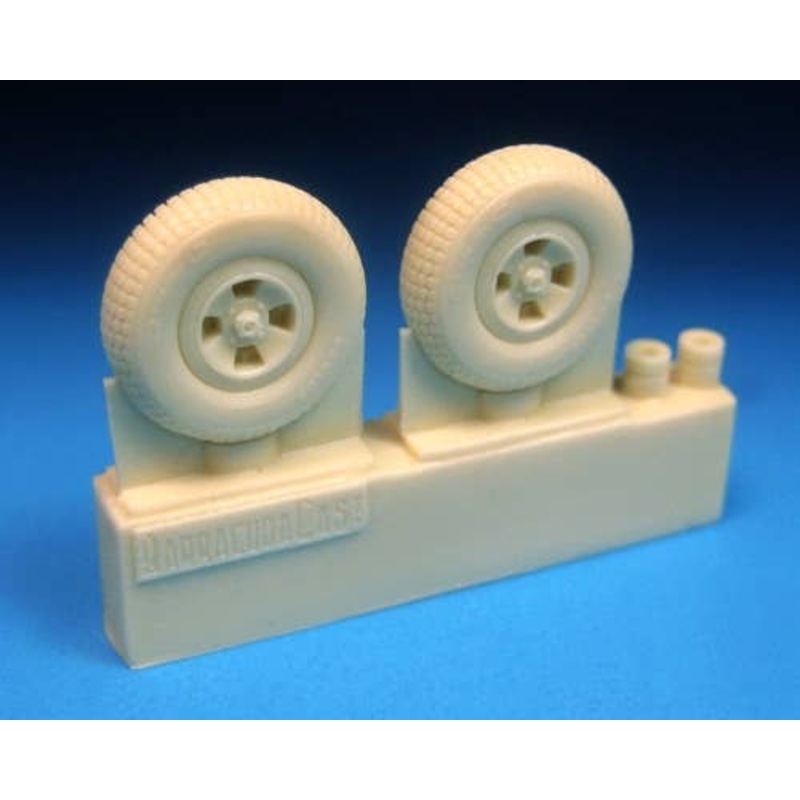 1/48 Spitfire Four Slot Block Tread Mainwheels