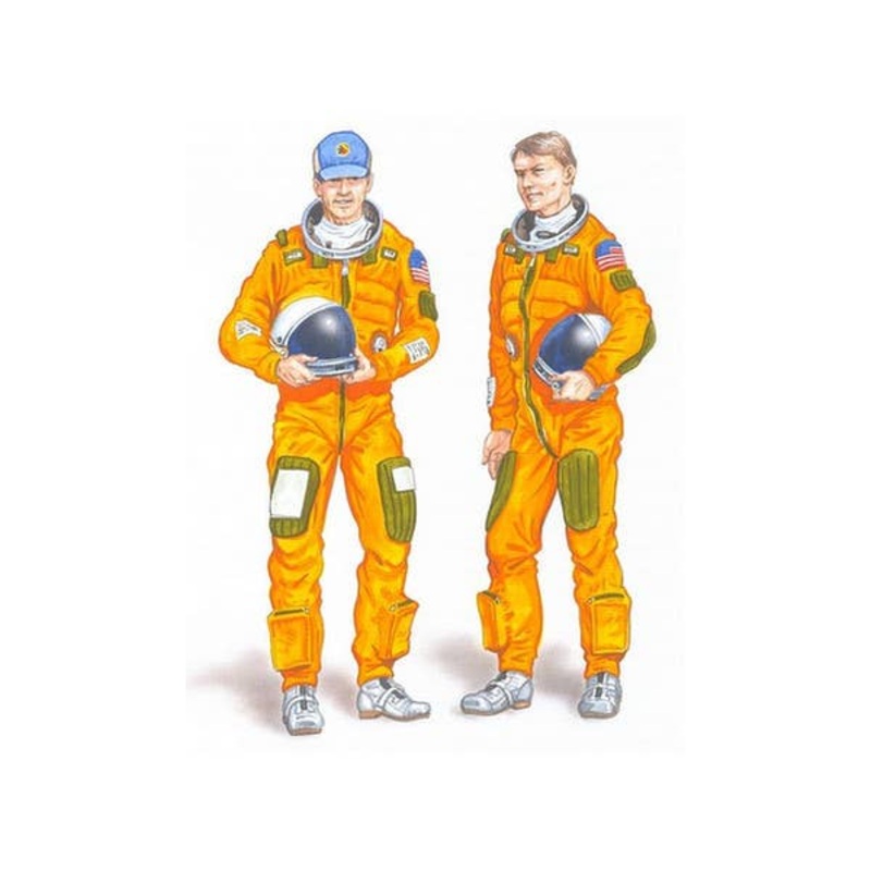 1/48 SR-71 Black Bird Pilots (2pcs)