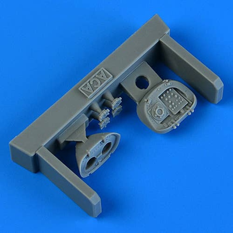 1/48 A-10A/C Thunderbolt II open fuel access panel (for Academy)