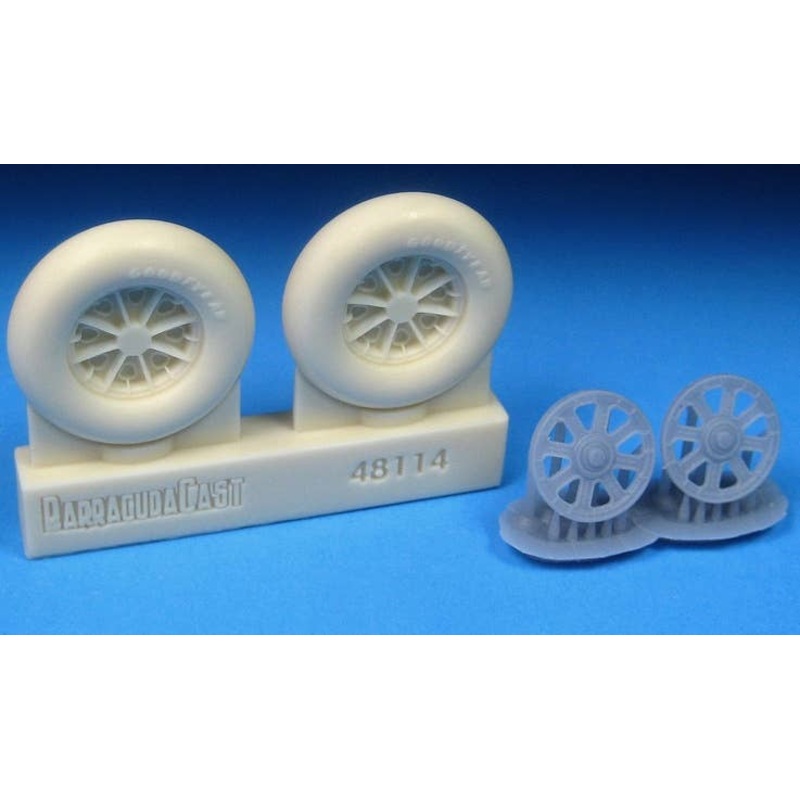 1/48 F4U Corsair Smooth Tread Mainwheels