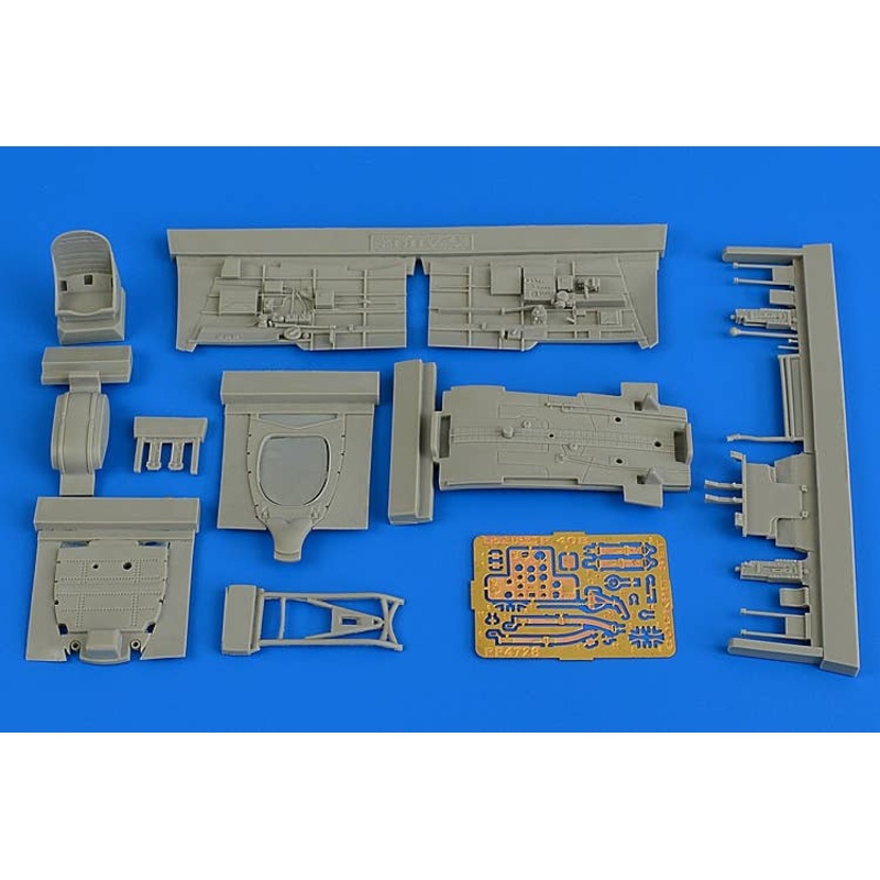 1/48 P-40B Warhawk Cockpit Set (for Airfix)