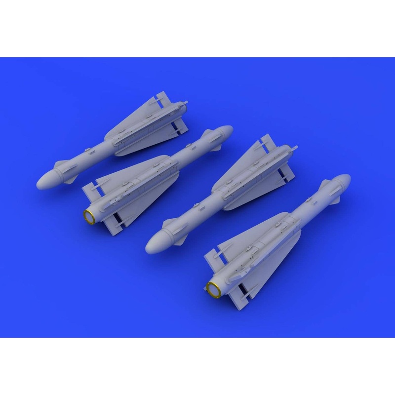 1/48 Aim-4D