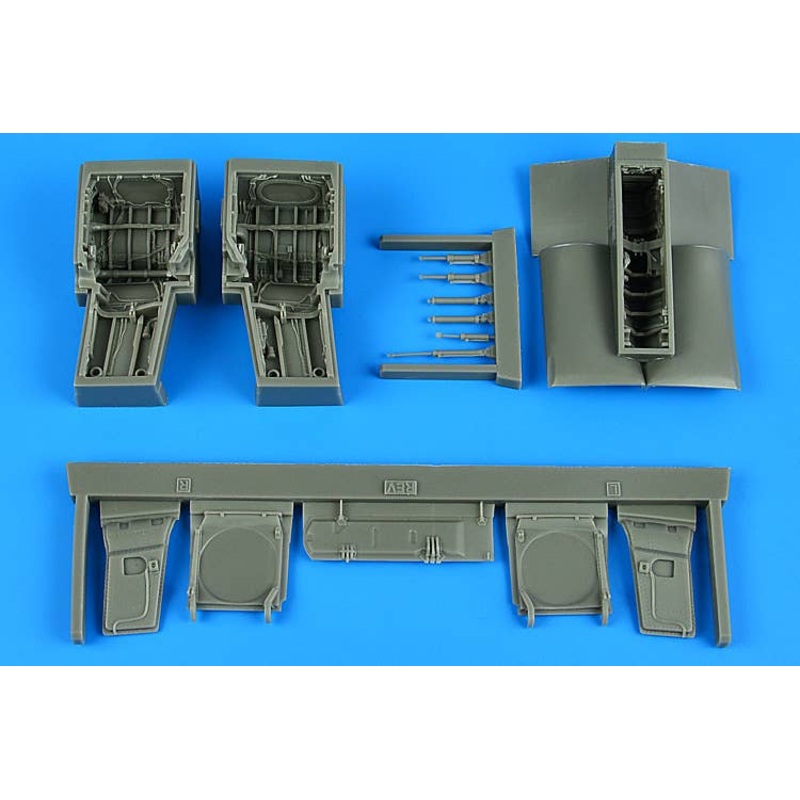 1/48 Eurofighter Typhoon wheel bay (for REVELL)