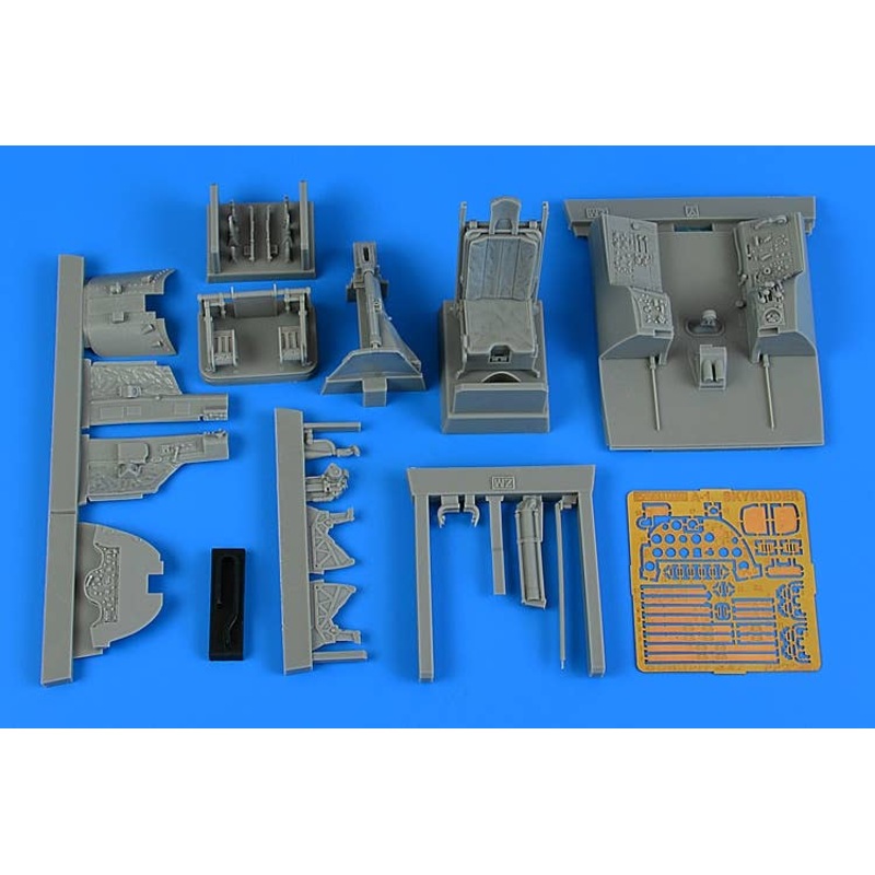 1/32 A-1H Skyraider (Yankee seat) cockpit set (for ZOUKEI MURA)