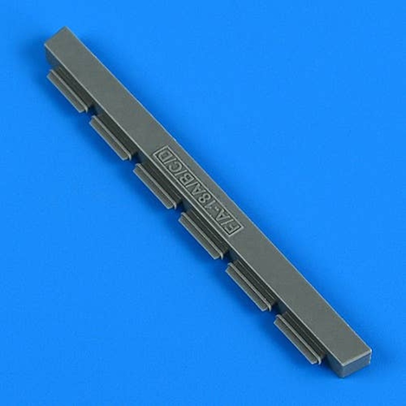 1/32 F/A-18 A/B/C/D APX-IFF antenna