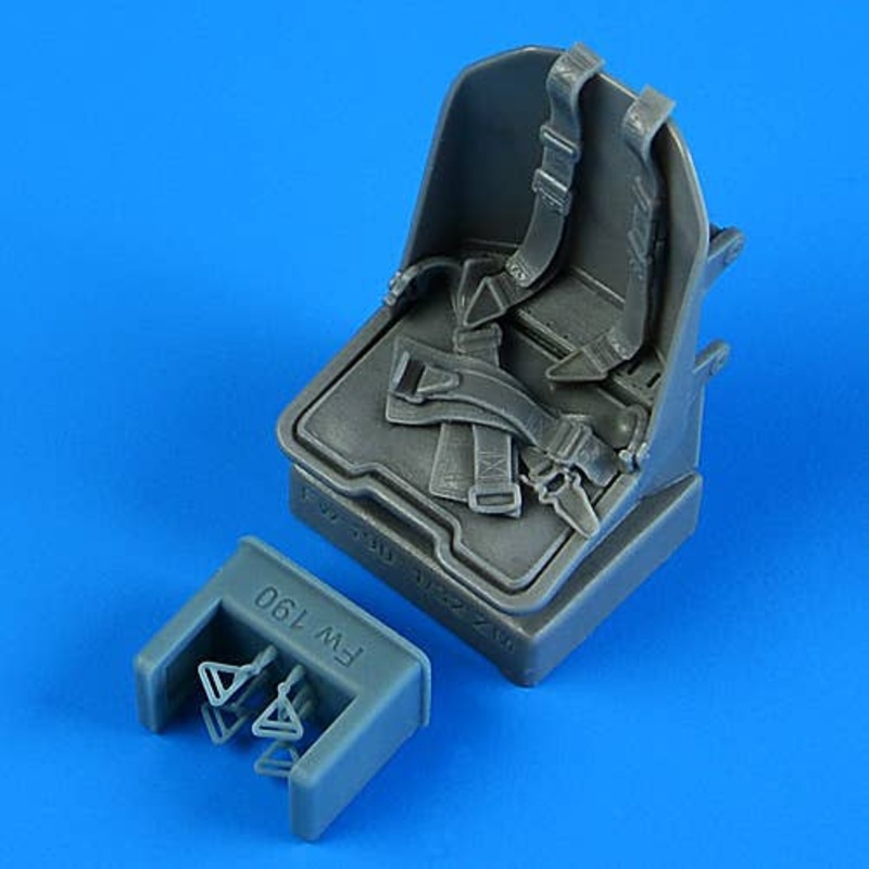 1/32 Fw 190A/F/D seat with seatbelts