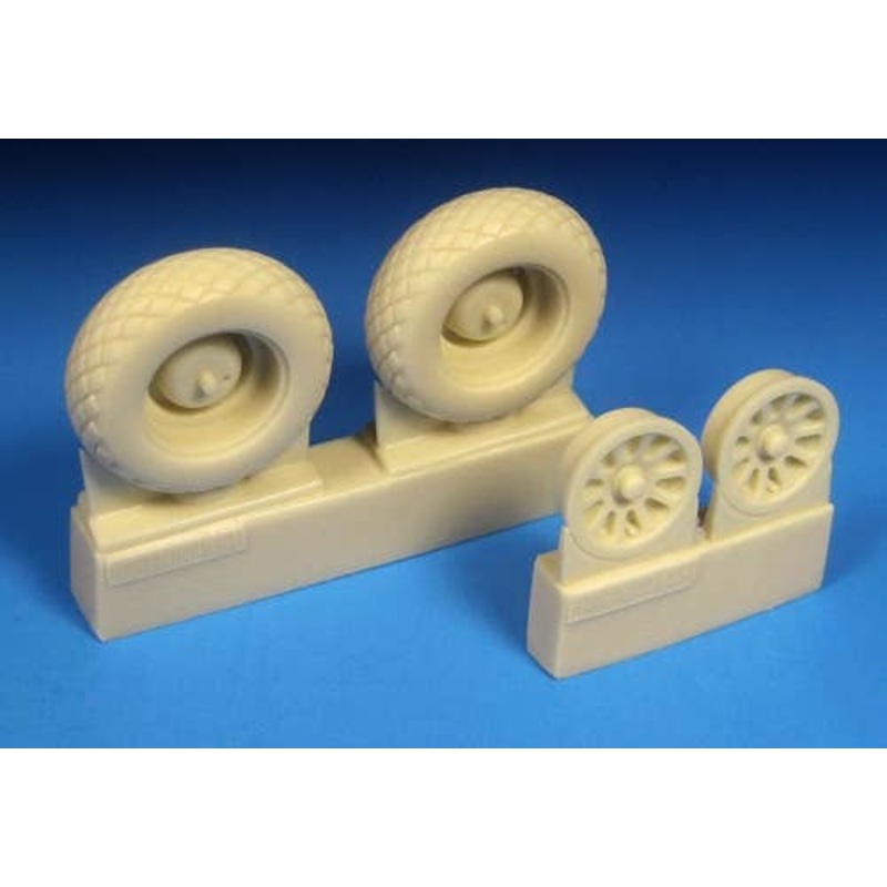 1/32 P-51 Mustang Wheel (Diamond Tread) (for Revell)