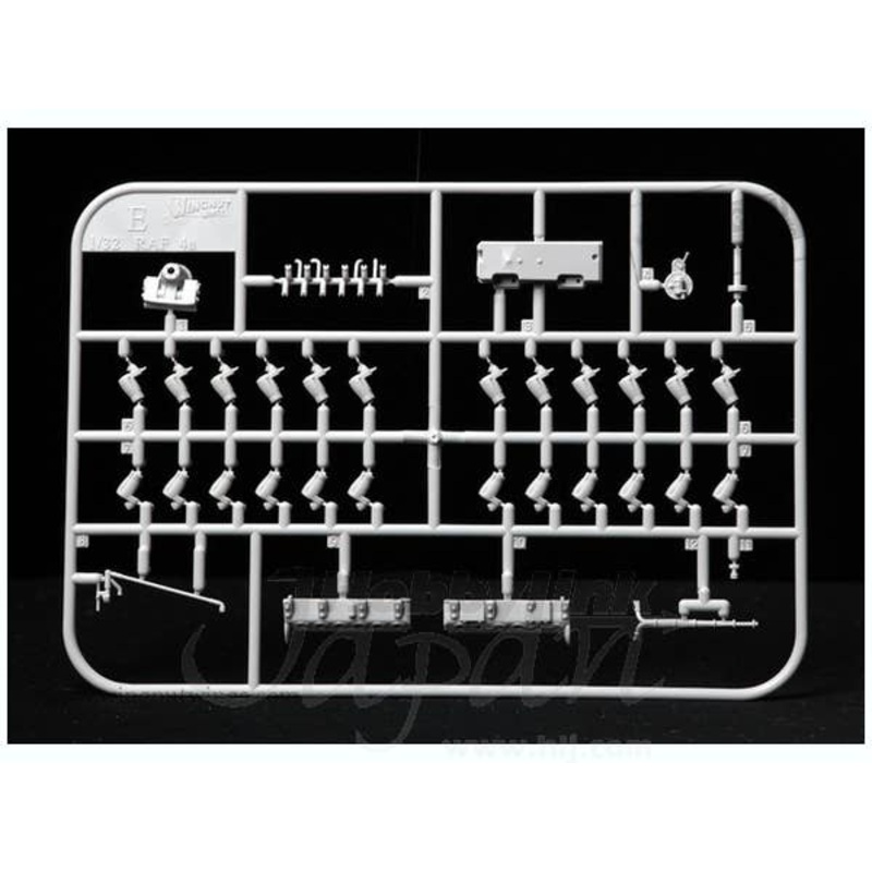1/32 RAF 4a Engine Spare Parts