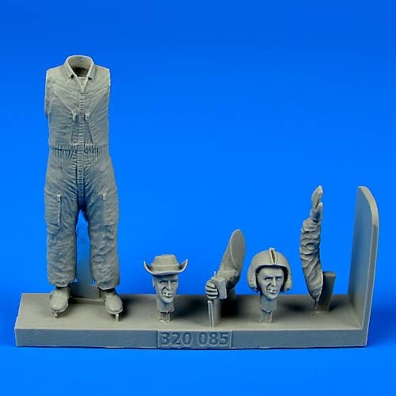 1/32 US Army Helicopter Pilot - Vietnam War 1960 - 1975