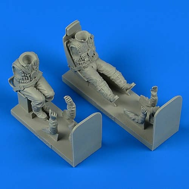 1/32 German Luftwaffe Pilot and Gunner WWII with Seats for Ju 87 Stuka