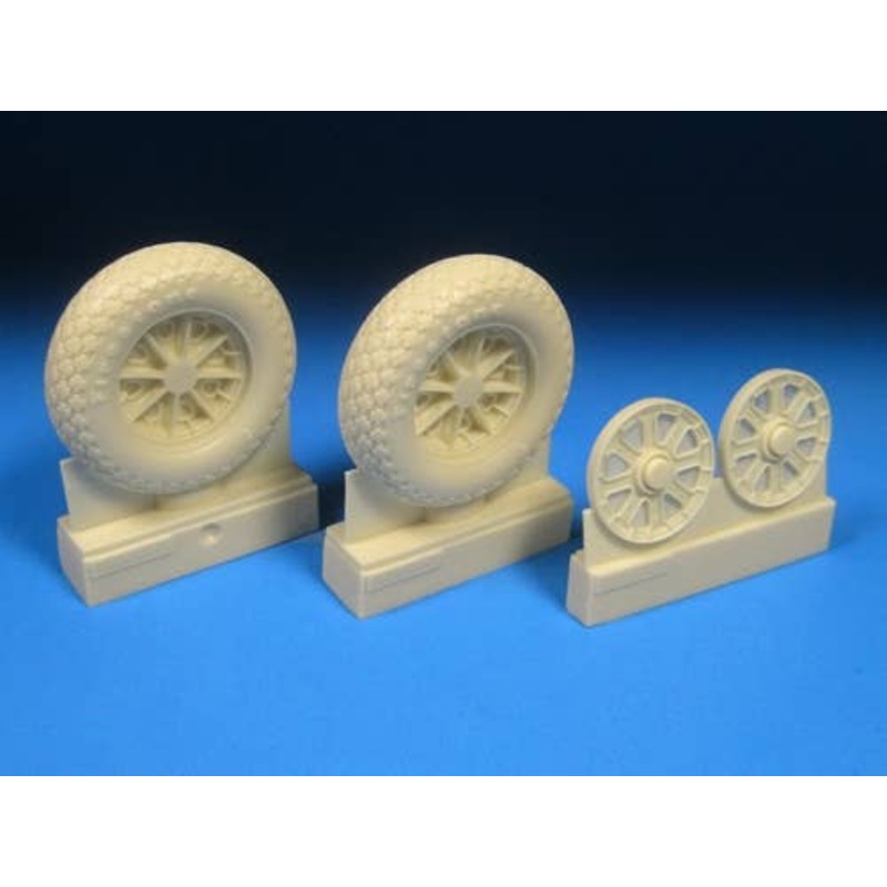1/24 F6F Hellcat Cross Tread Wheels (for Airfix)