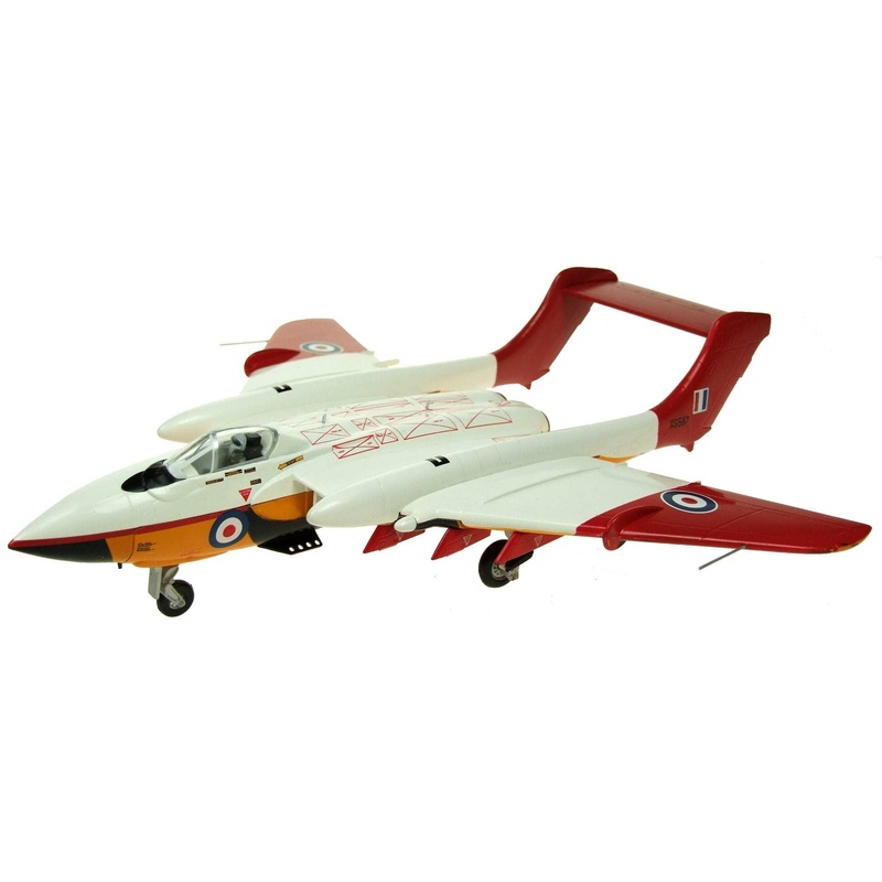 1/72 de Havilland Sea Vixen FAW 2 (TT) XS587 Target Tug, Rae Llanbedr 1984