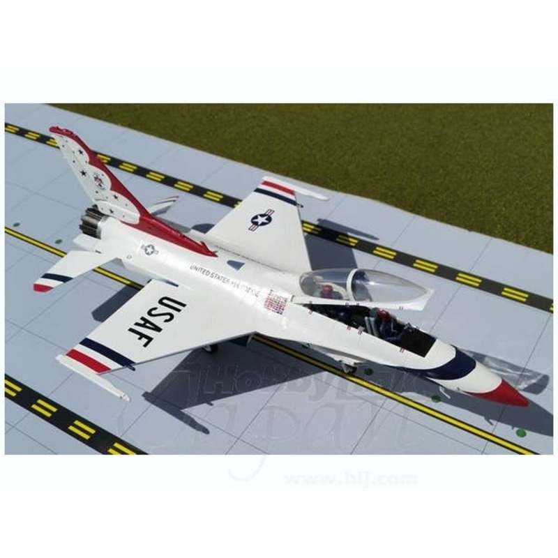 1/72 F-16D U.S.A.F. Thunderbirds #4