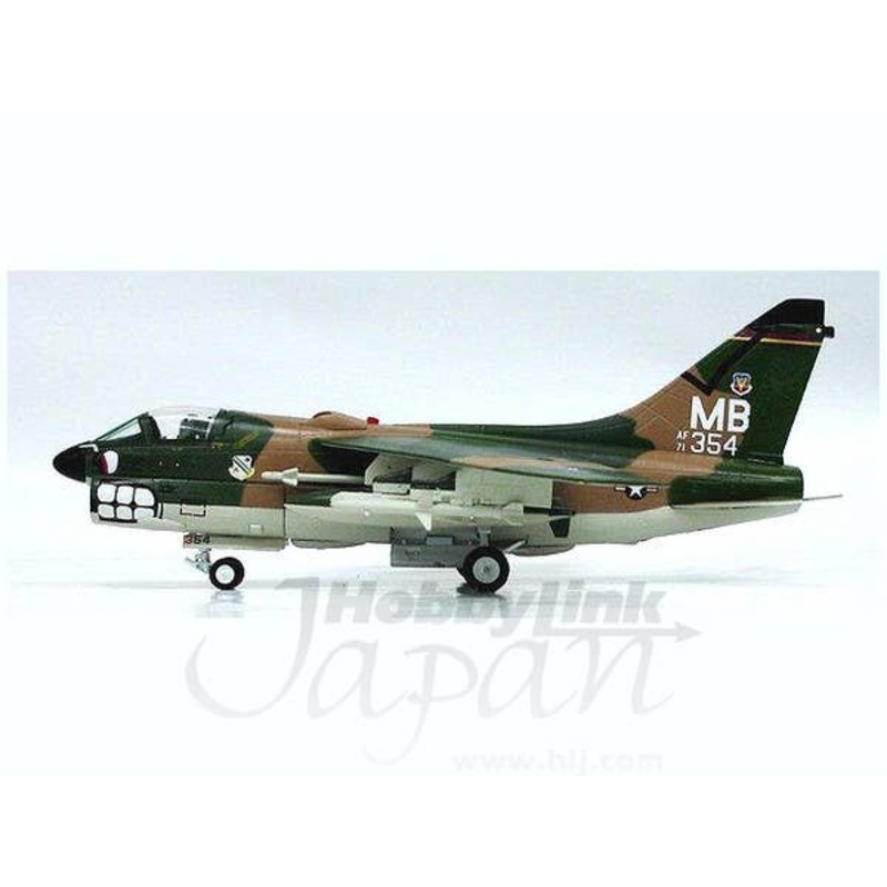 1/72 A-7D Corsair II U.S.A.F. 354TFW 71-0354
