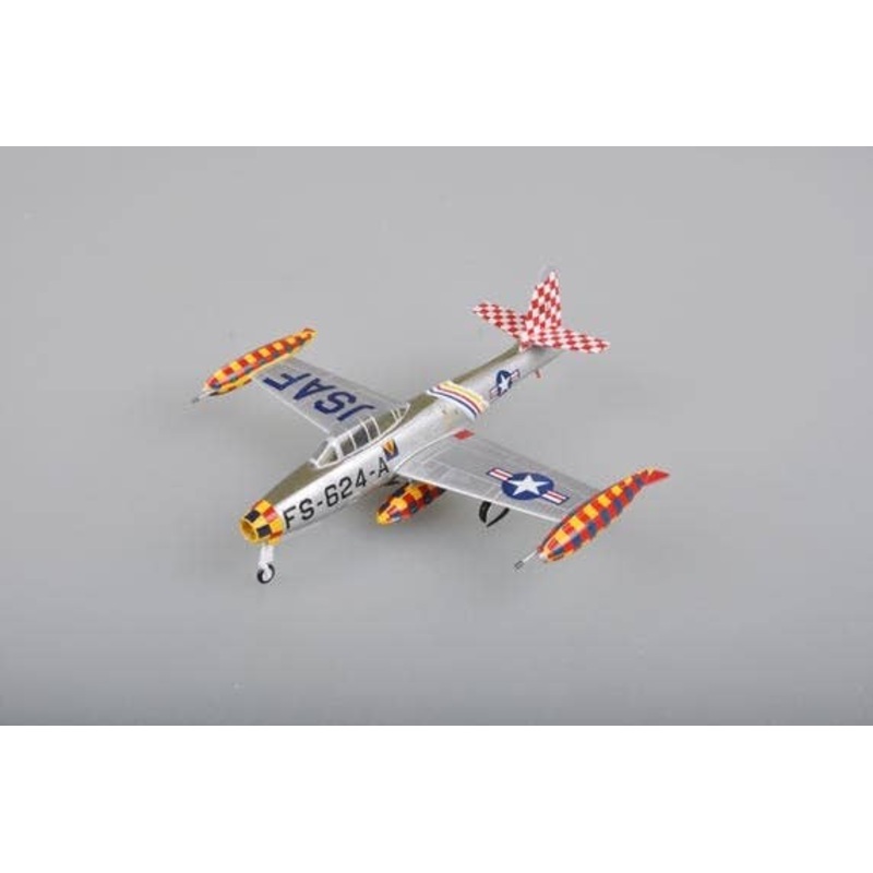 1/72 F-84E-30 ThunderJet 527th Fighter Bomber Squadron