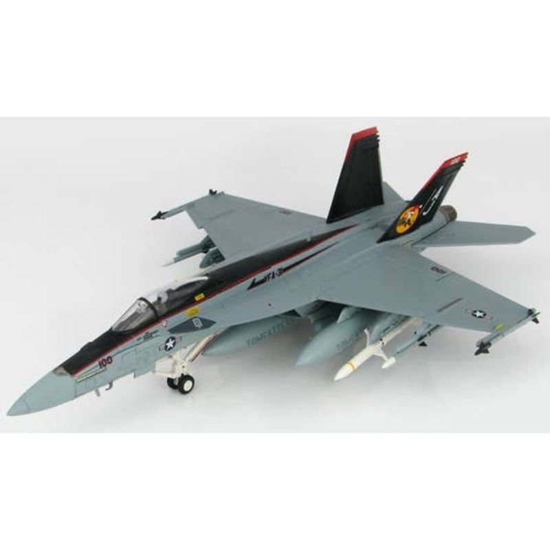 1/72 McDonnell Douglas F/A-18E 166776 VFA-31 Dec 2008 Santa CAG