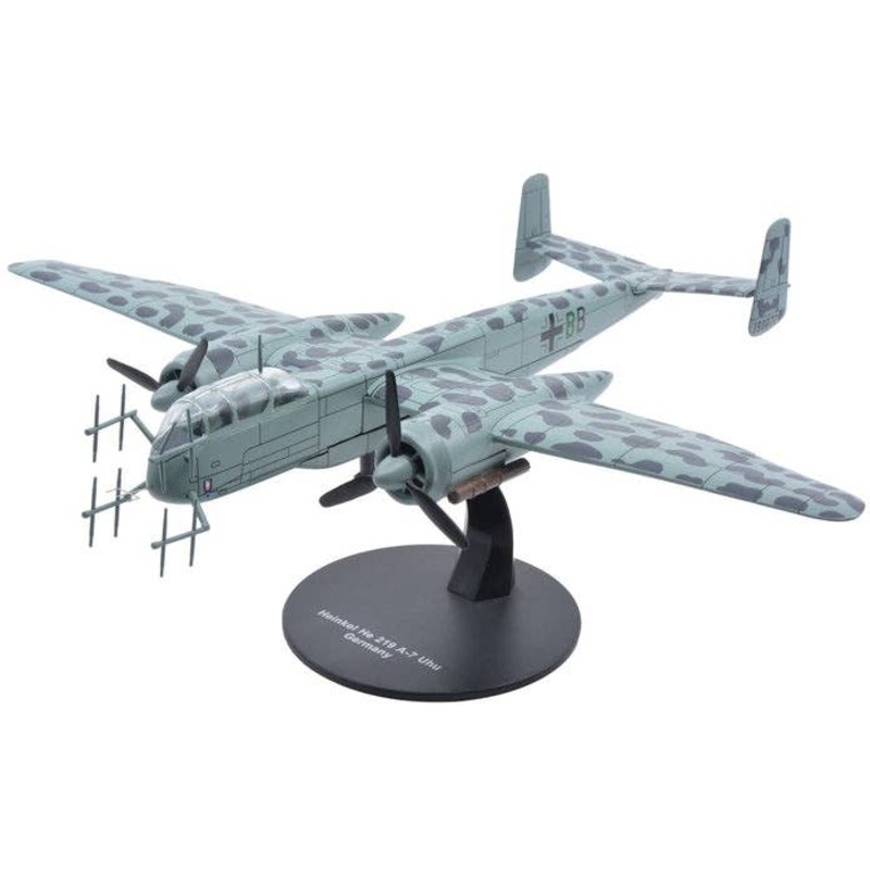 1/72 WW.II Luftwaffe Heinkel HE219 A-7 Uhu Finished Product