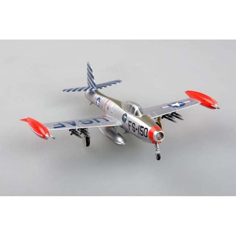 1/72 F -84E ThunderJet 22th Fighter Bomber Squadron