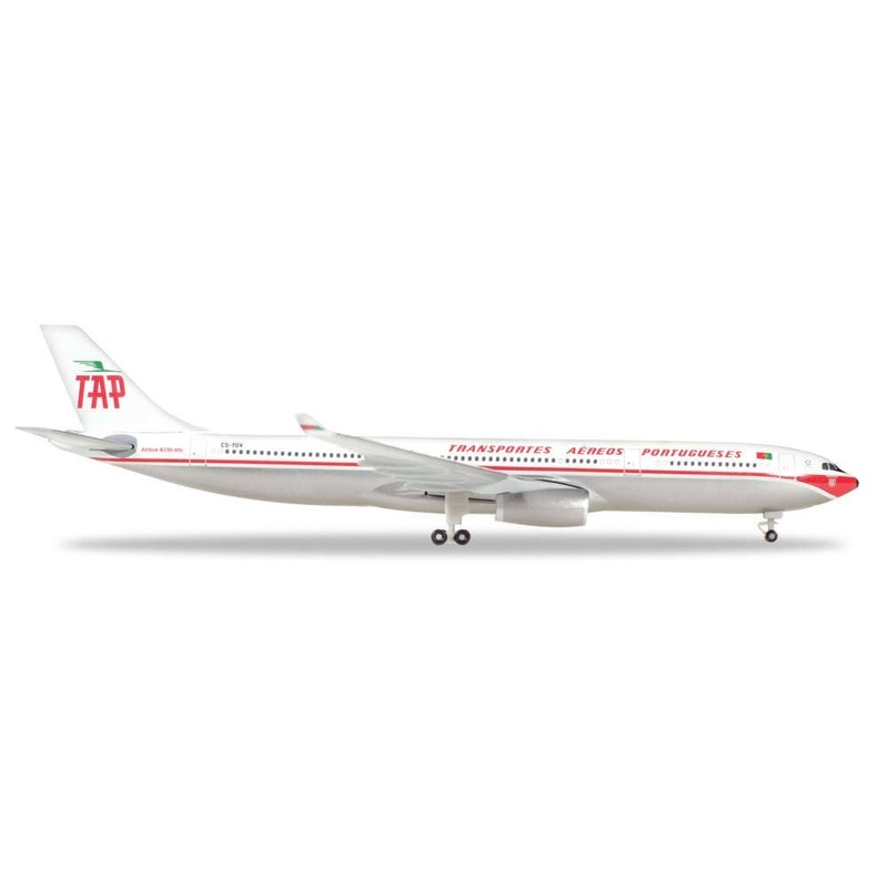1/500 A330-300 TAP Air Portugal Retrojet CS-TOV