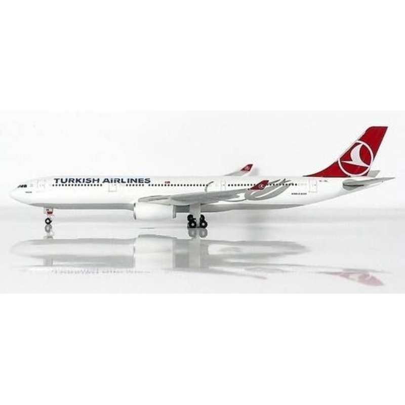 1/500 A330-300 Turkish Airlines