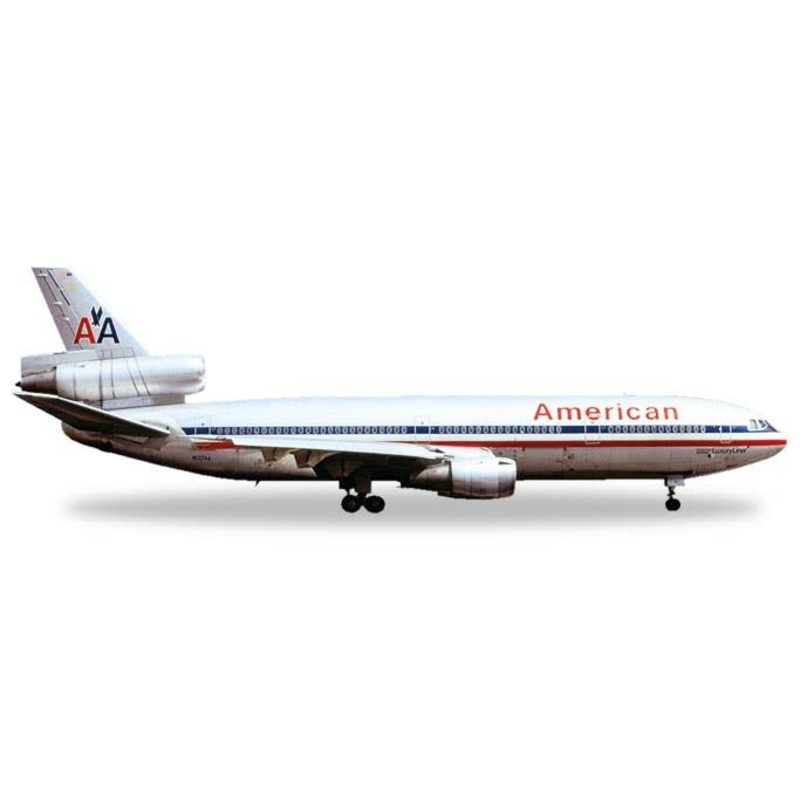1/500 American Airlines McDonnell Douglas DC-10-30 N137AA