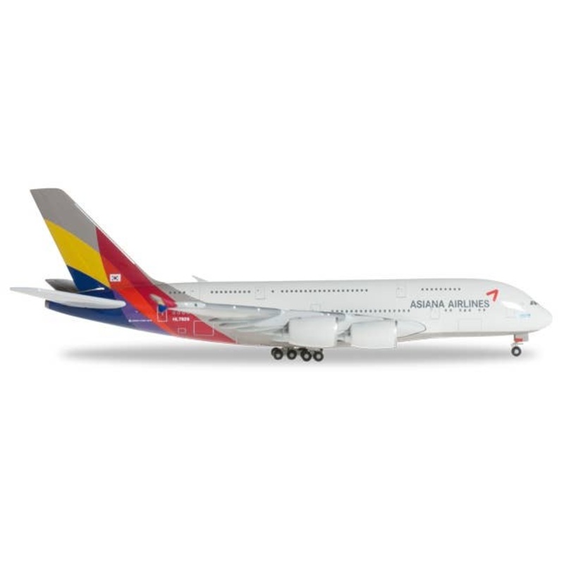 1/500 Asiana Airlines Airbus A380-800