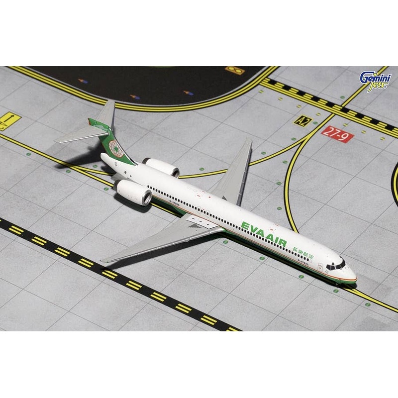 1/400 MD-90 EVA Air "Goodbye MD-90" B-17925