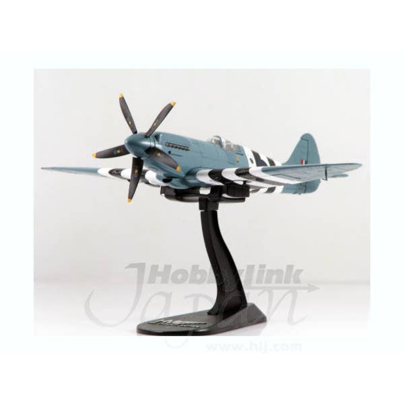 1/48 Spitfire PR.XIX PM631